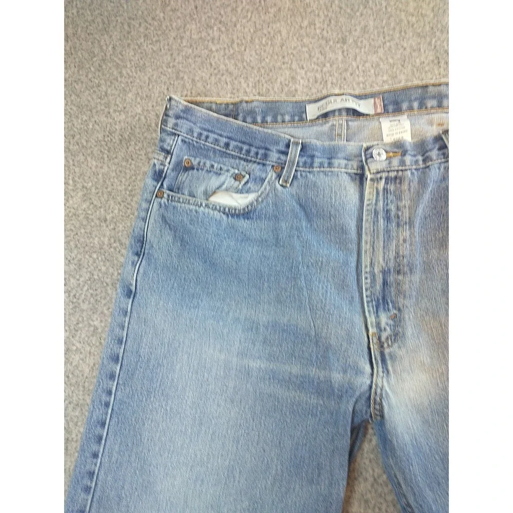 Levis 505 Regular Fit Jeans Mens 38x29 Light Wash Blue Straight Leg Denim Cotton